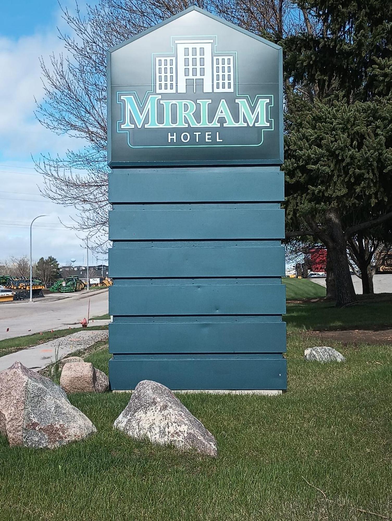Miriam Hotel Bismarck Extérieur photo